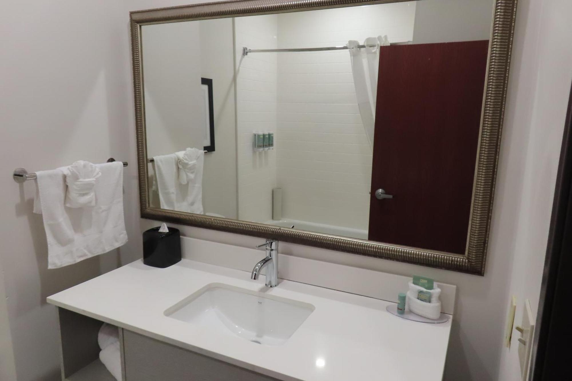 Best Western Heritage Inn & Suites Broussard エクステリア 写真